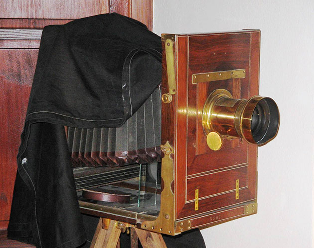 Фотоаппарат XIX века Фотоаппарат XIX века