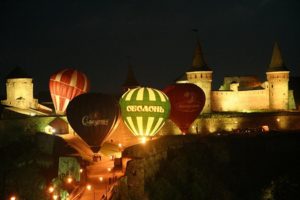 Над Замковым мостом Над Замковым мостом